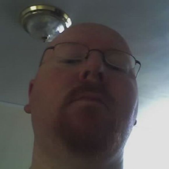 Meet your Posher, Chris - Picture 1 of 1